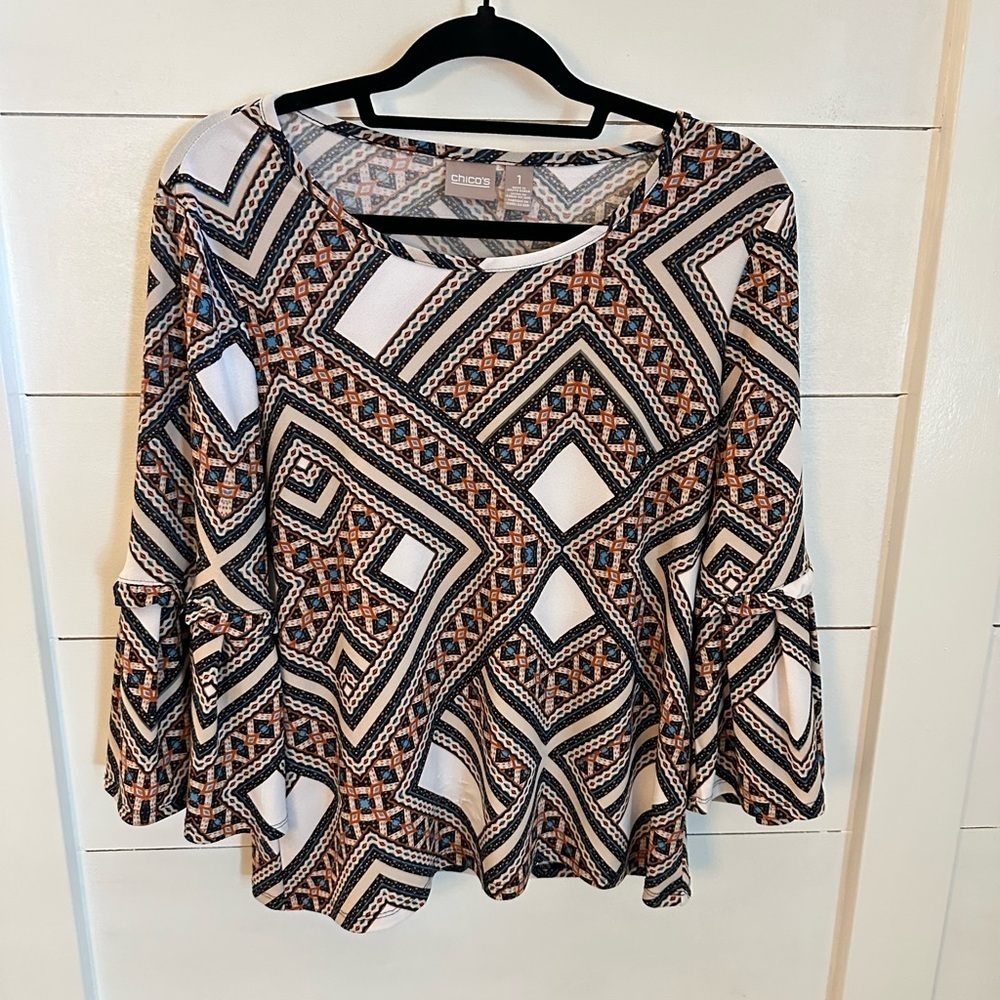 CHICOS Geometric colorful bell sleeve stretch coastal grandma office top 8